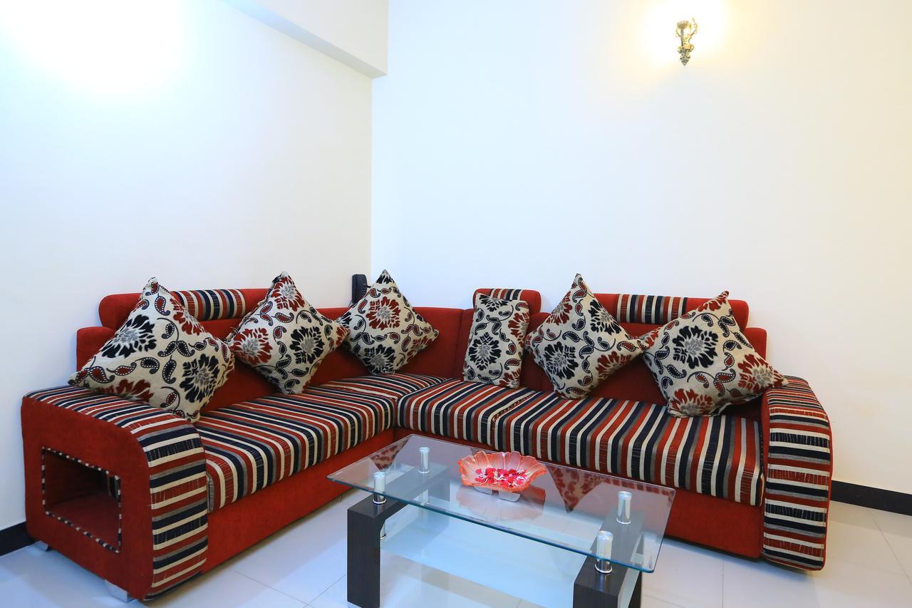 Oyo 2916 Apartment Queens Castle Bangalore Extérieur photo