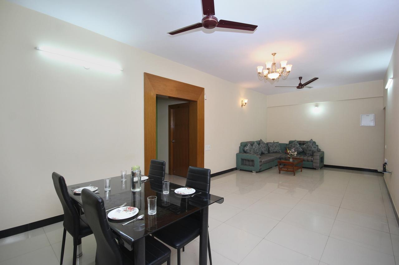 Oyo 2916 Apartment Queens Castle Bangalore Extérieur photo